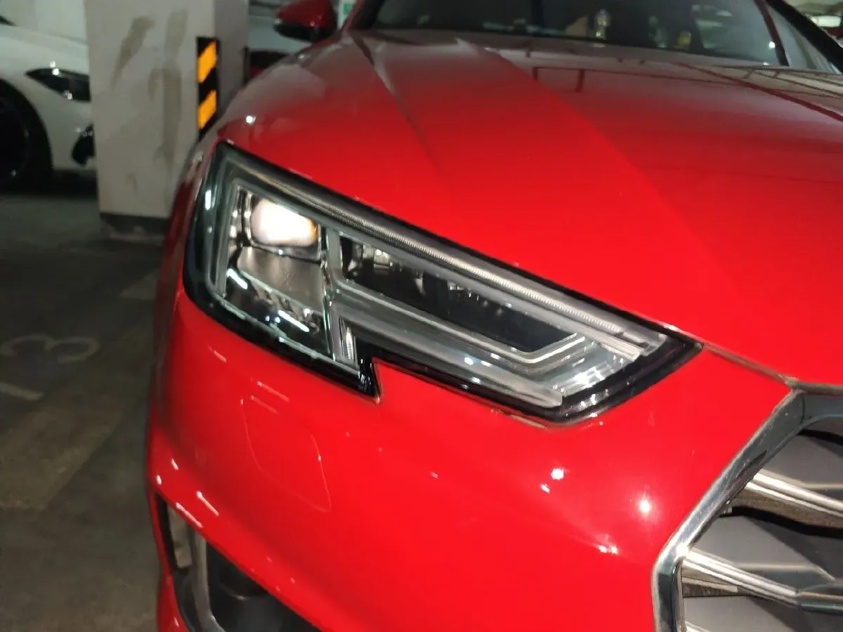 2019 Audi A4L 2.0T 190HP L4 7DCT,autocango,china used car exporter,china ev exporter,chinese used car exporter,chinese used ev exporter