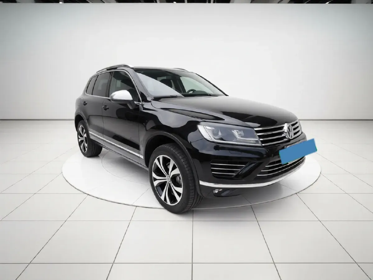 2017 Volkswagen Touareg 3.0T 320HP V6 8AT,autocango,china used car exporter,china ev exporter,chinese used car exporter,chinese used ev exporter