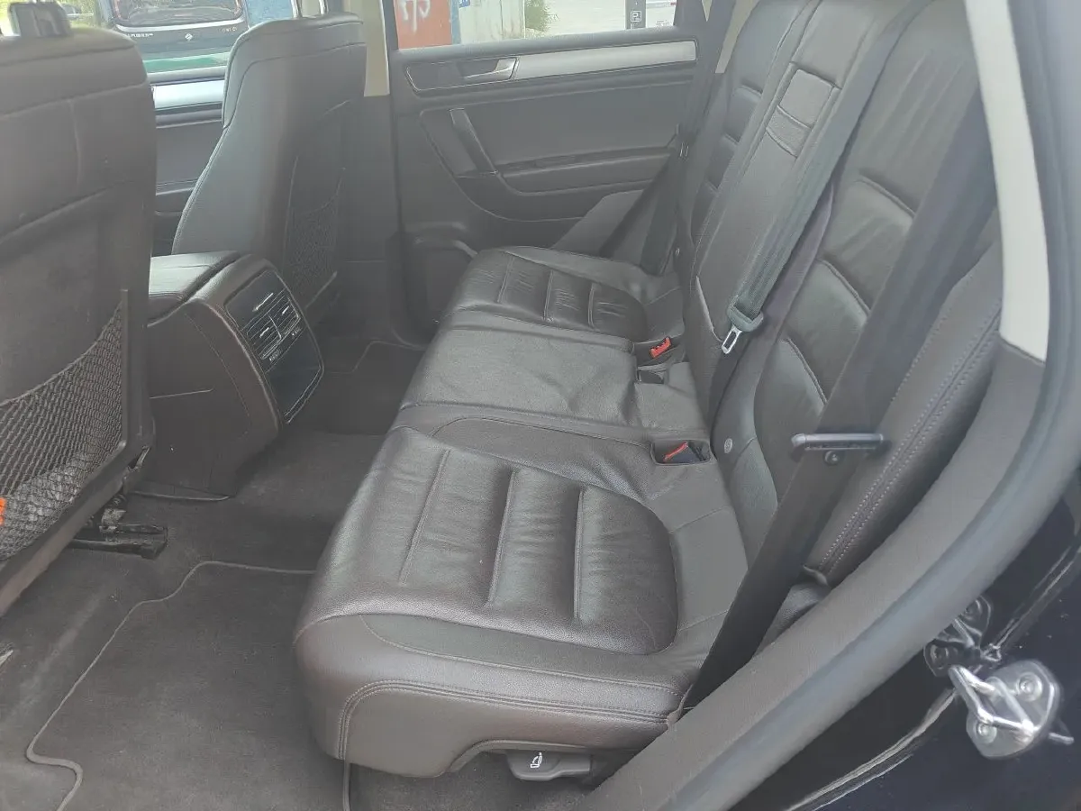 2017 Volkswagen Touareg 3.0T 320HP V6 8AT,autocango,china used car exporter,china ev exporter,chinese used car exporter,chinese used ev exporter