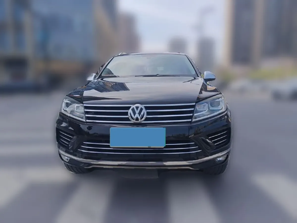2017 Volkswagen Touareg 3.0T 320HP V6 8AT,autocango,china used car exporter,china ev exporter,chinese used car exporter,chinese used ev exporter
