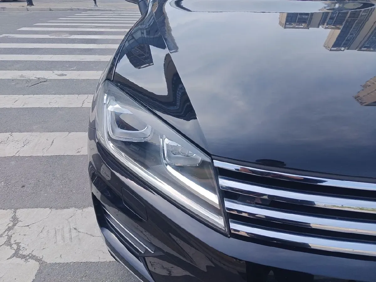 2017 Volkswagen Touareg 3.0T 320HP V6 8AT,autocango,china used car exporter,china ev exporter,chinese used car exporter,chinese used ev exporter
