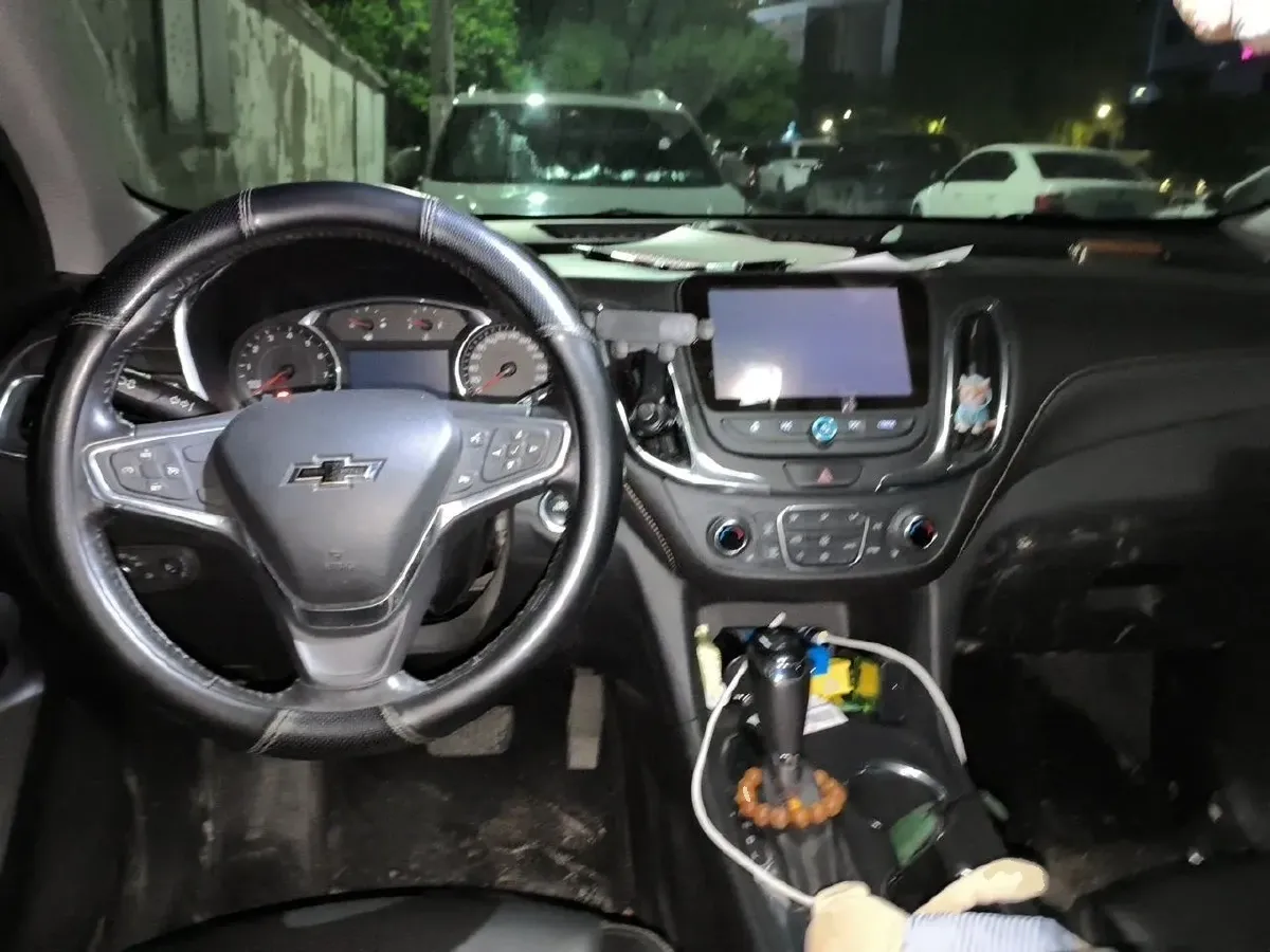 2018 Chevrolet Equinox 1.5T 180HP L4 6AT,autocango,china used car exporter,china ev exporter,chinese used car exporter,chinese used ev exporter