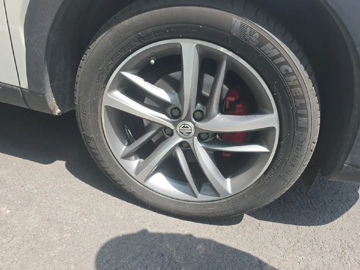 2019 MG HS 2.0T 231HP L4 6DCT,autocango,china used car exporter,china ev exporter,chinese used car exporter,chinese used ev exporter