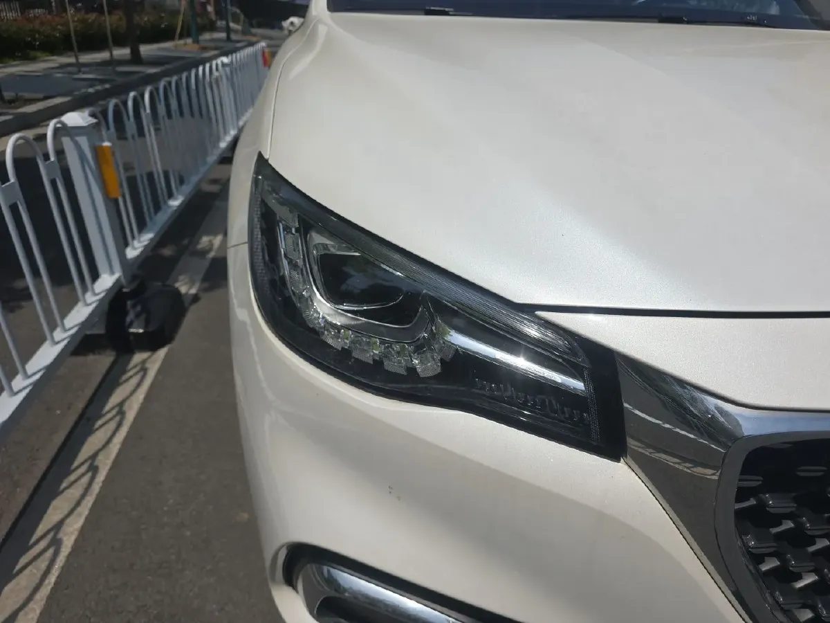 2019 MG HS 2.0T 231HP L4 6DCT,autocango,china used car exporter,china ev exporter,chinese used car exporter,chinese used ev exporter