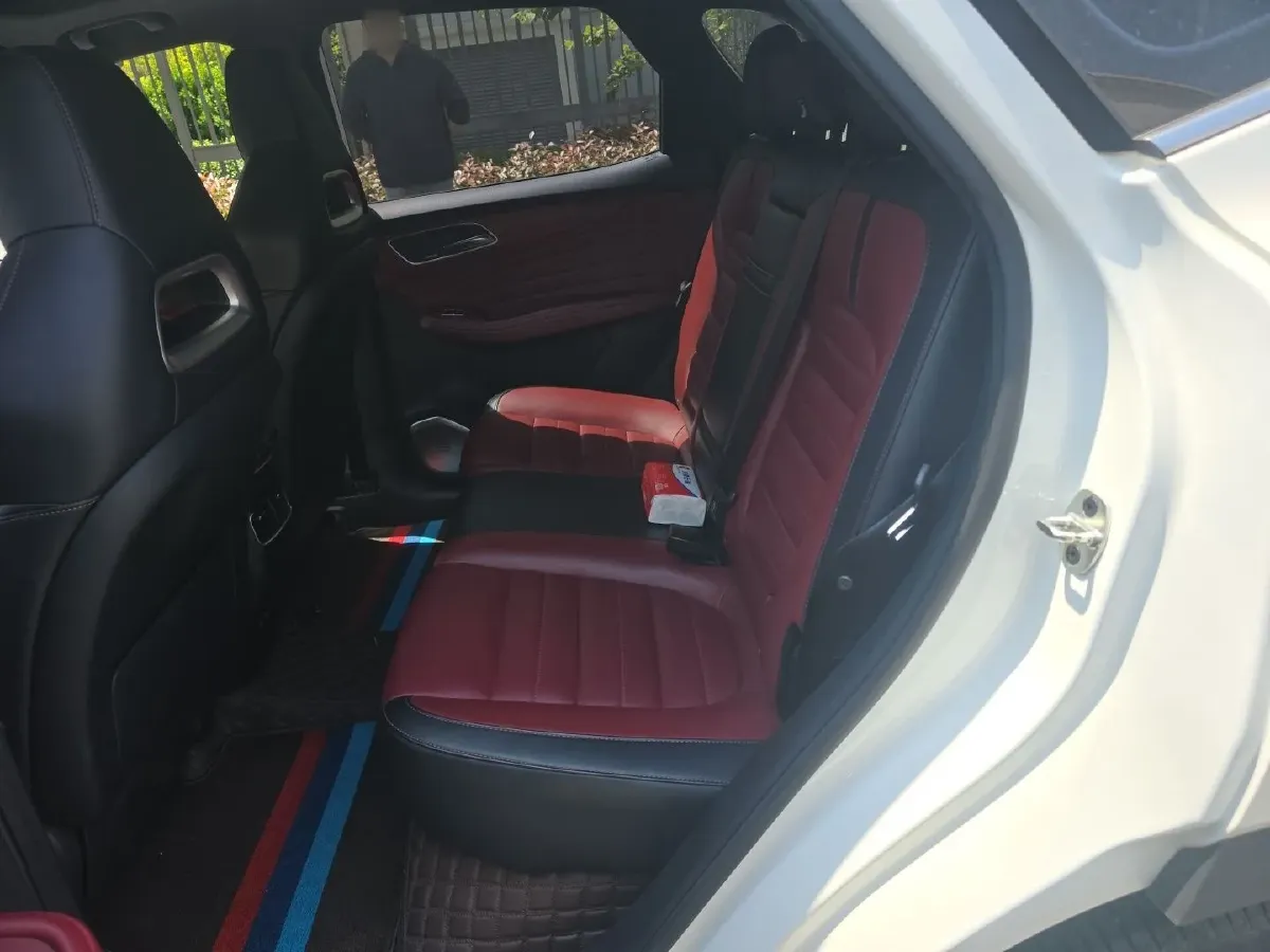 2019 MG HS 2.0T 231HP L4 6DCT,autocango,china used car exporter,china ev exporter,chinese used car exporter,chinese used ev exporter