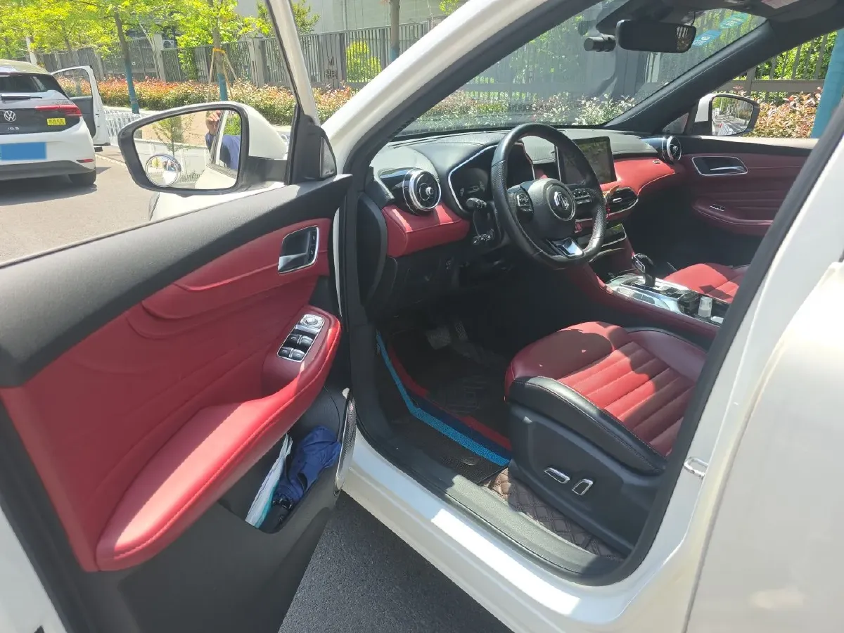 2019 MG HS 2.0T 231HP L4 6DCT,autocango,china used car exporter,china ev exporter,chinese used car exporter,chinese used ev exporter