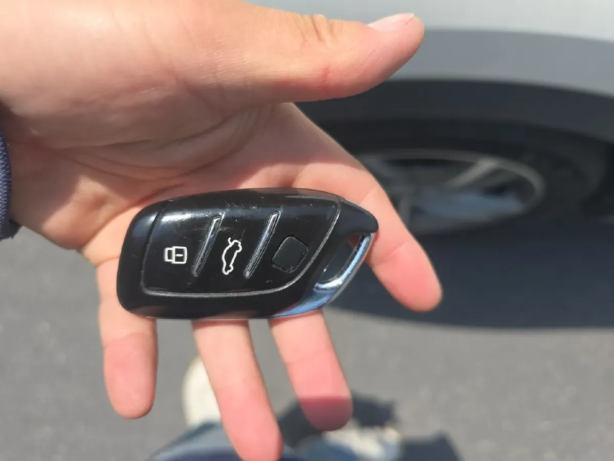 2019 MG HS 2.0T 231HP L4 6DCT,autocango,china used car exporter,china ev exporter,chinese used car exporter,chinese used ev exporter