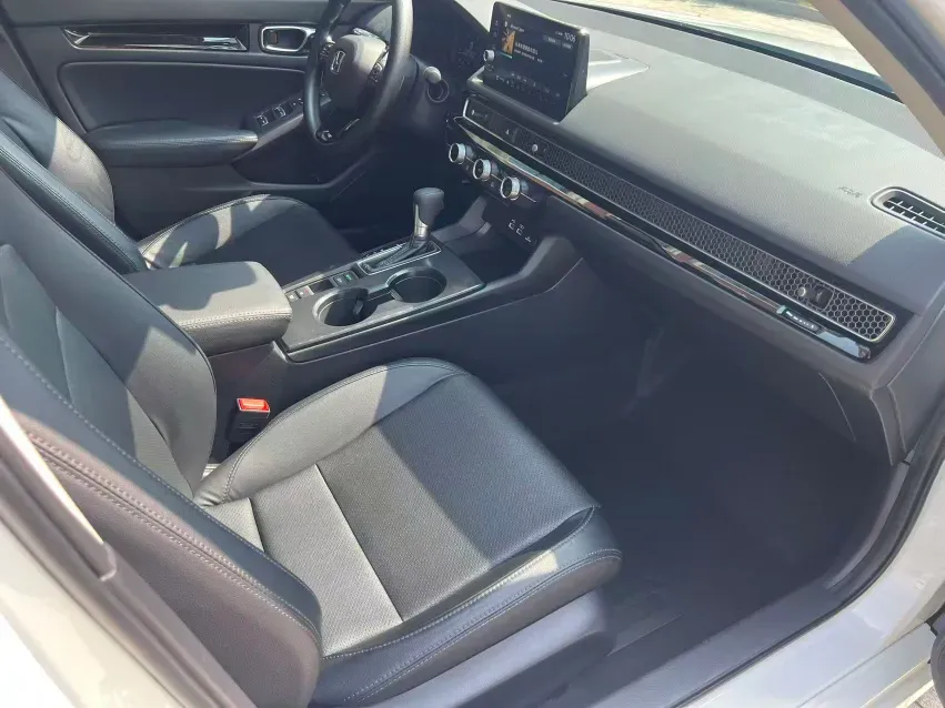 2023 Honda Civic 1.5T 182HP L4 CVT,autocango,china used car exporter,china ev exporter,chinese used car exporter,chinese used ev exporter