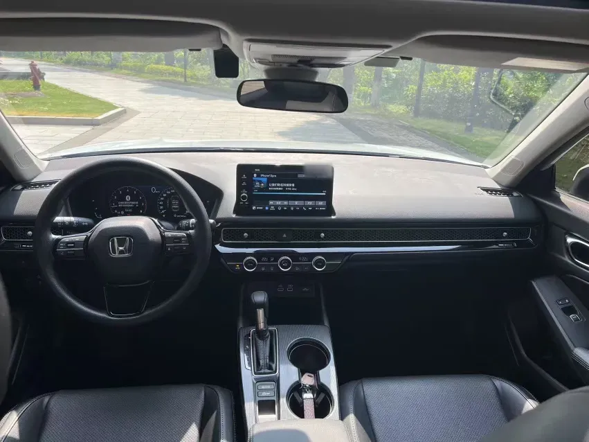 2023 Honda Civic 1.5T 182HP L4 CVT,autocango,china used car exporter,china ev exporter,chinese used car exporter,chinese used ev exporter