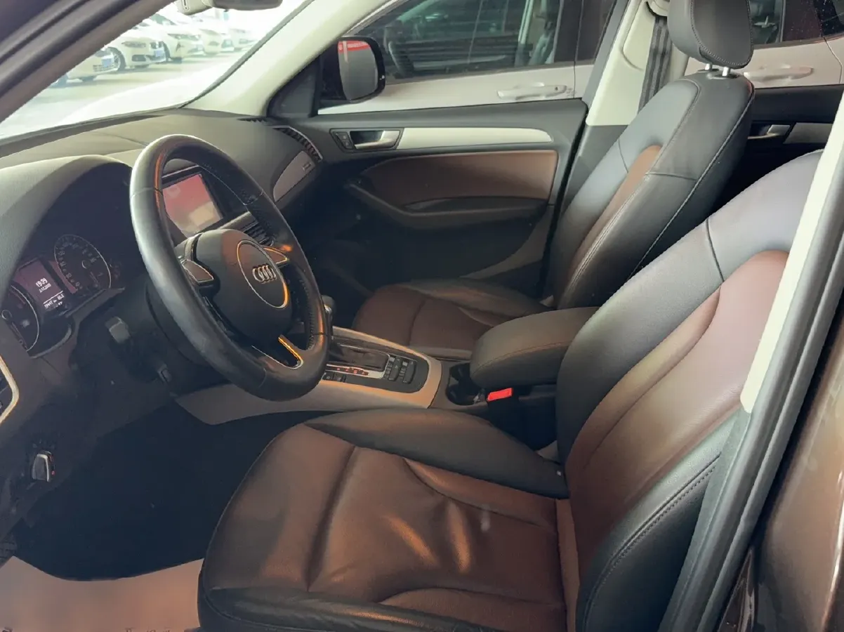 2017 Audi Q5 2.0T 230HP L4 8AT,autocango,china used car exporter,china ev exporter,chinese used car exporter,chinese used ev exporter