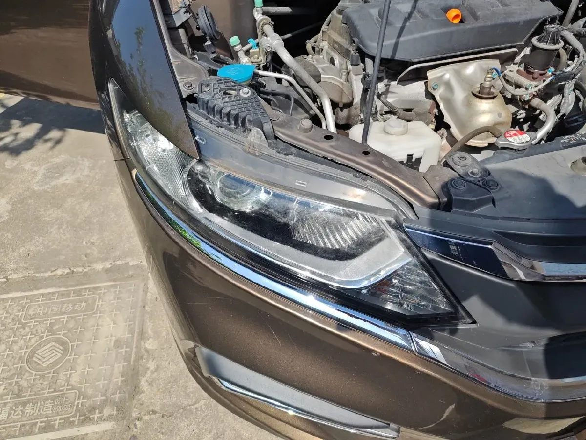 2017 Honda Jade 1.8L 141HP L4 5AT,autocango,china used car exporter,china ev exporter,chinese used car exporter,chinese used ev exporter