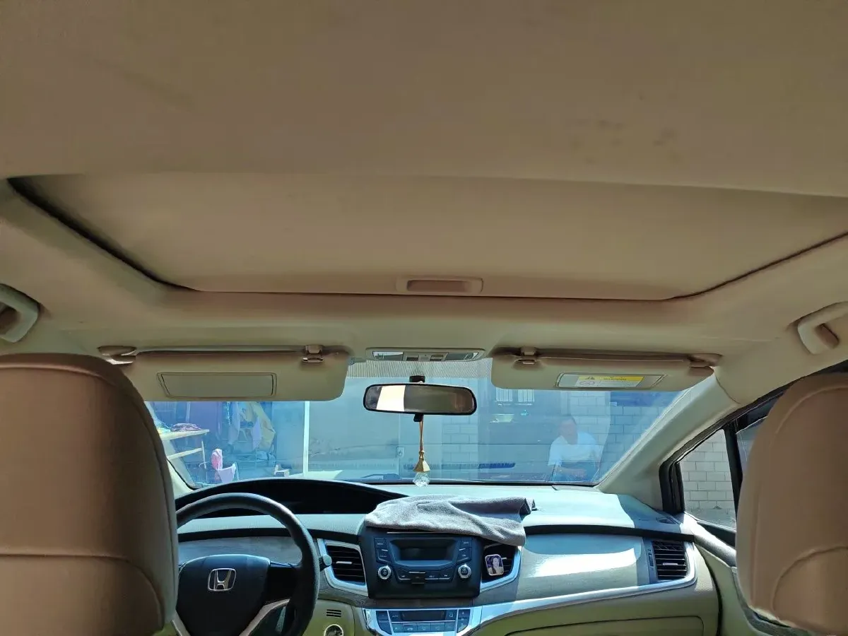 2017 Honda Jade 1.8L 141HP L4 5AT,autocango,china used car exporter,china ev exporter,chinese used car exporter,chinese used ev exporter