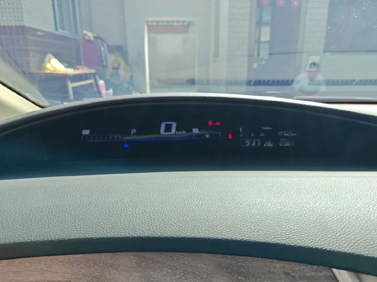 2017 Honda Jade 1.8L 141HP L4 5AT,autocango,china used car exporter,china ev exporter,chinese used car exporter,chinese used ev exporter