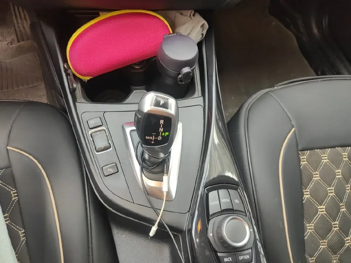 2013 BMW 1 Series 1.6T 170HP L4 8AT,autocango,china used car exporter,china ev exporter,chinese used car exporter,chinese used ev exporter