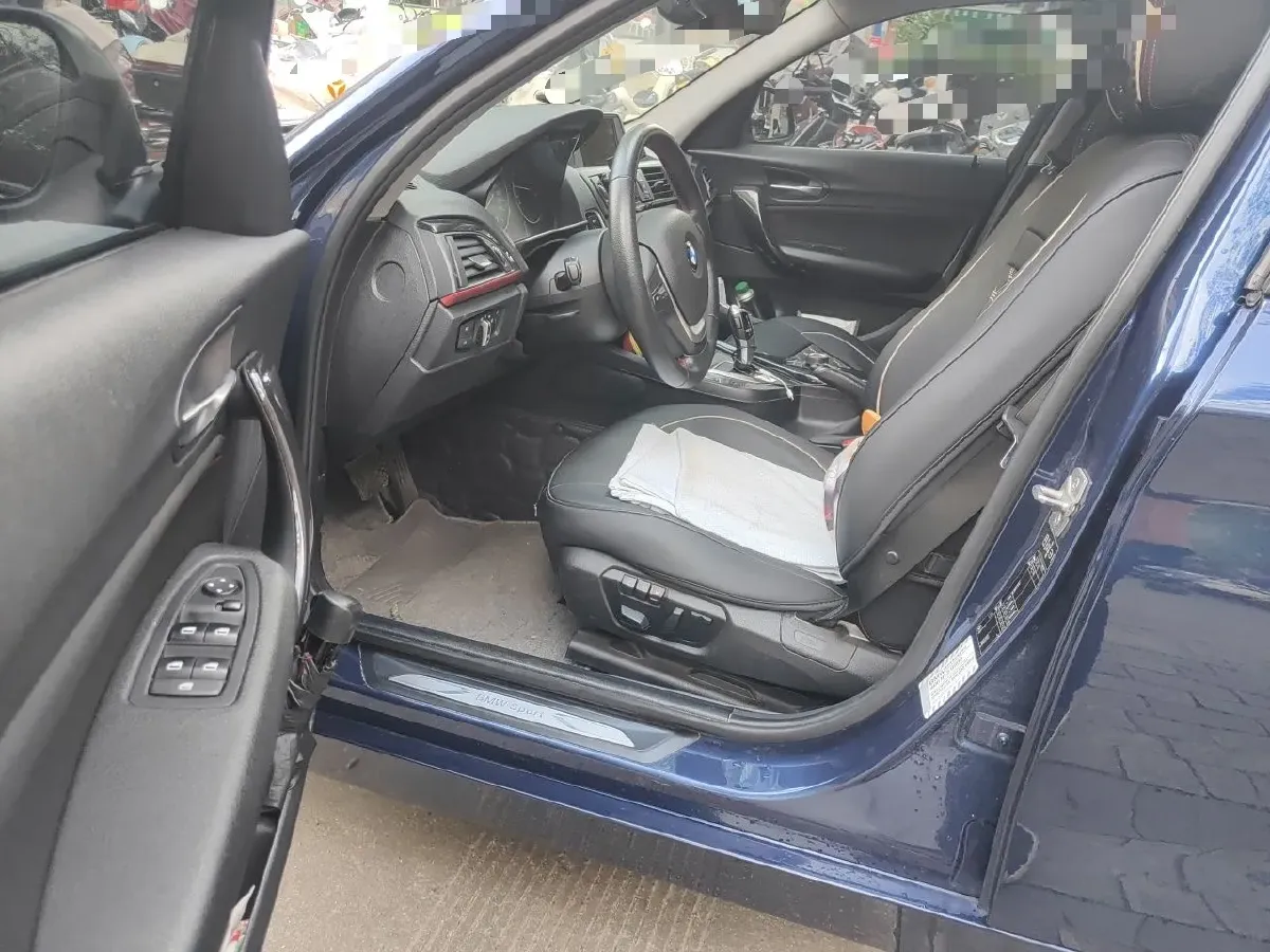 2013 BMW 1 Series 1.6T 170HP L4 8AT,autocango,china used car exporter,china ev exporter,chinese used car exporter,chinese used ev exporter