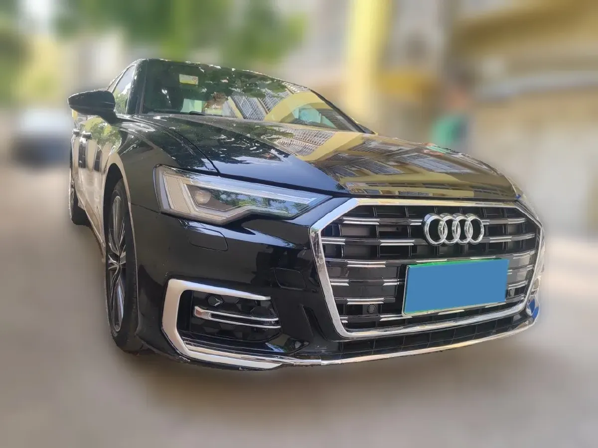 2021 Audi A6L 2.0T 190HP L4 7DCT,autocango,china used car exporter,china ev exporter,chinese used car exporter,chinese used ev exporter