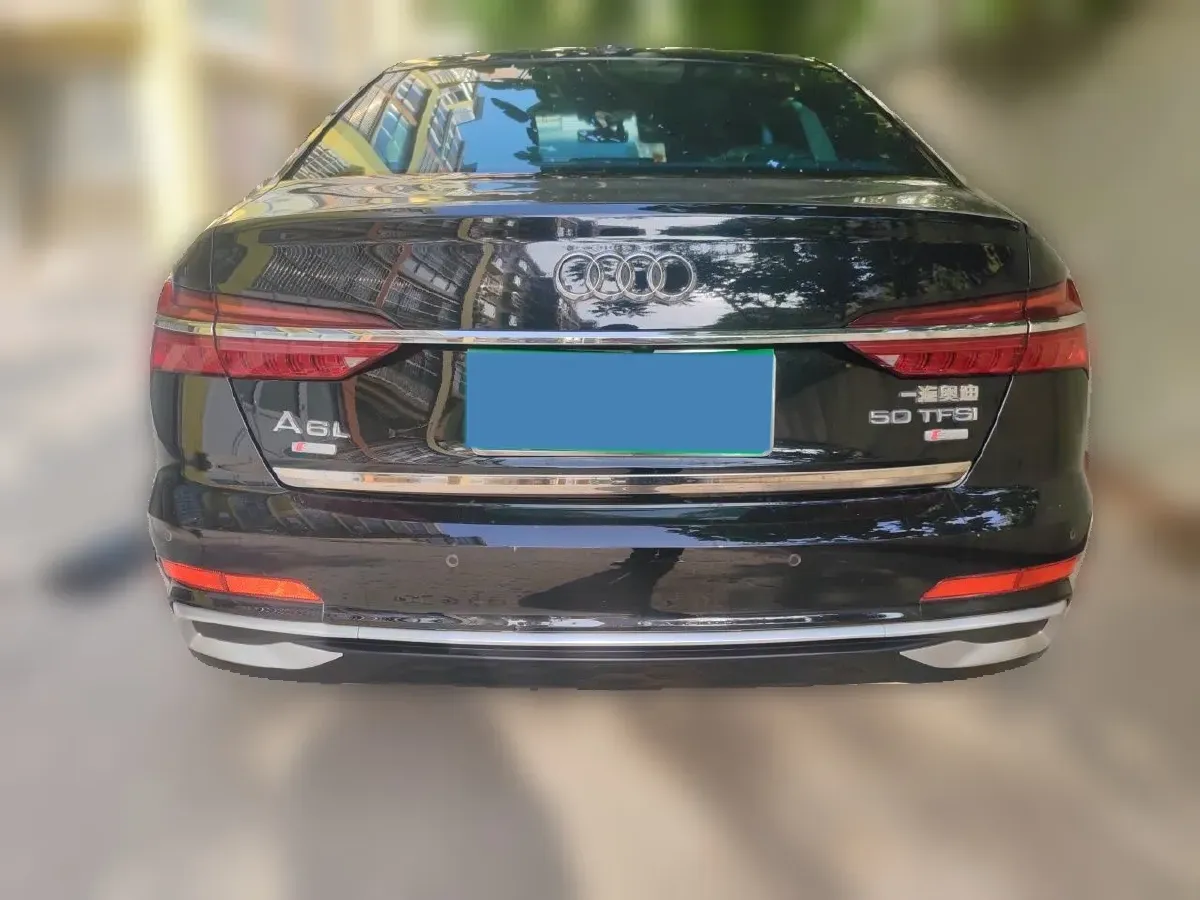 2021 Audi A6L 2.0T 190HP L4 7DCT,autocango,china used car exporter,china ev exporter,chinese used car exporter,chinese used ev exporter