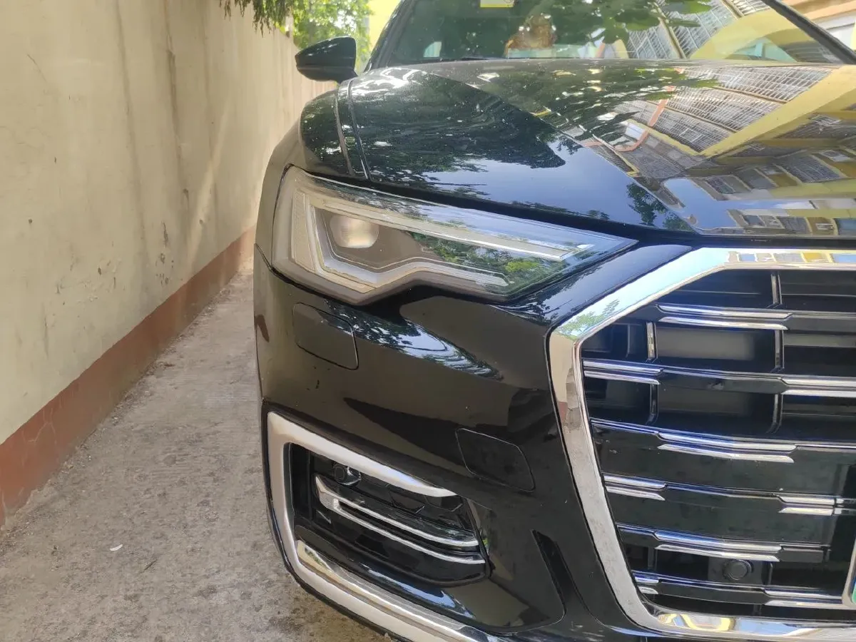 2021 Audi A6L 2.0T 190HP L4 7DCT,autocango,china used car exporter,china ev exporter,chinese used car exporter,chinese used ev exporter