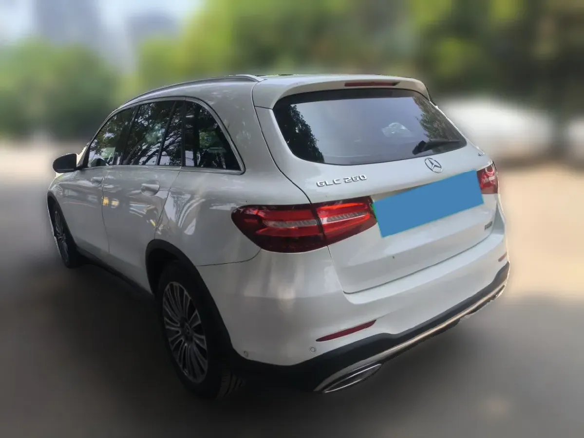 2017 Mercedes-Benz GLC Class 2.0T 211HP L4 9AT,autocango,china used car exporter,china ev exporter,chinese used car exporter,chinese used ev exporter