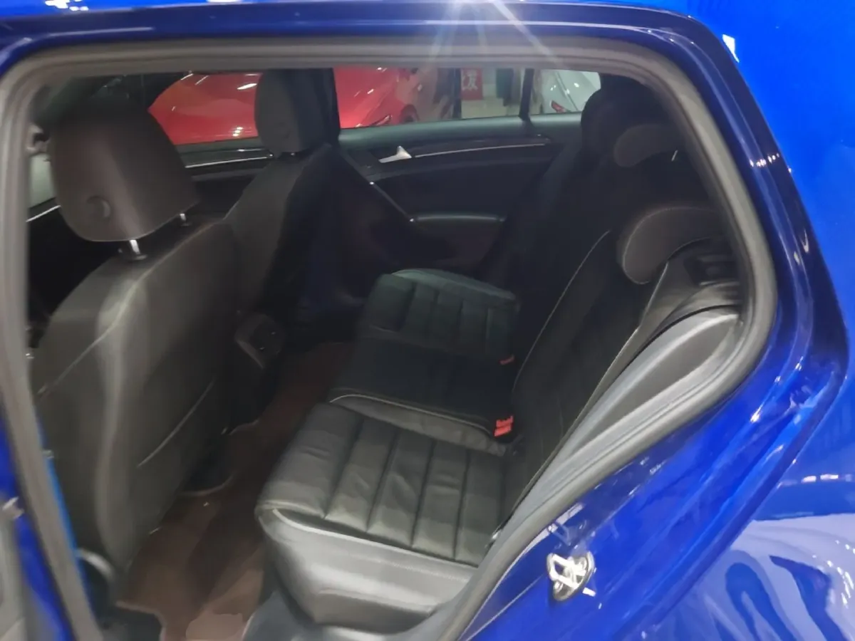 2017 Ford Mustang 2.3T 314HP L4 6AT,autocango,china used car exporter,china ev exporter,chinese used car exporter,chinese used ev exporter