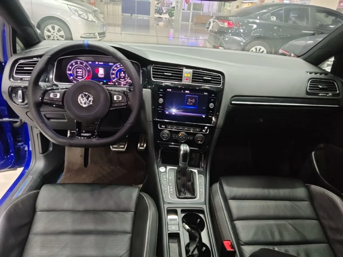 2017 Ford Mustang 2.3T 314HP L4 6AT,autocango,china used car exporter,china ev exporter,chinese used car exporter,chinese used ev exporter