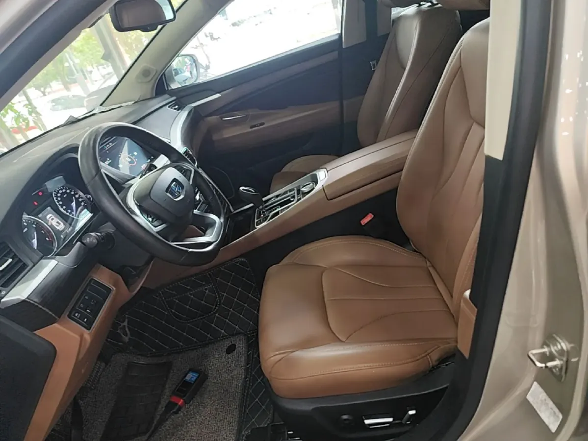 2017 Geely Emgrand GT 2.4L 162HP L4 6AT,autocango,china used car exporter,china ev exporter,chinese used car exporter,chinese used ev exporter