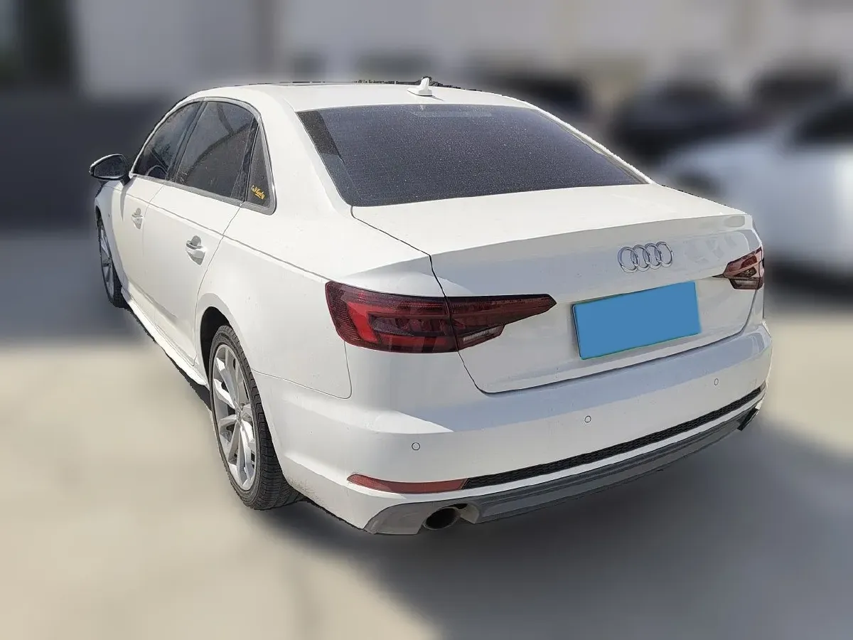 2018 Audi A4L 2.0T 190HP L4 7DCT,autocango,china used car exporter,china ev exporter,chinese used car exporter,chinese used ev exporter