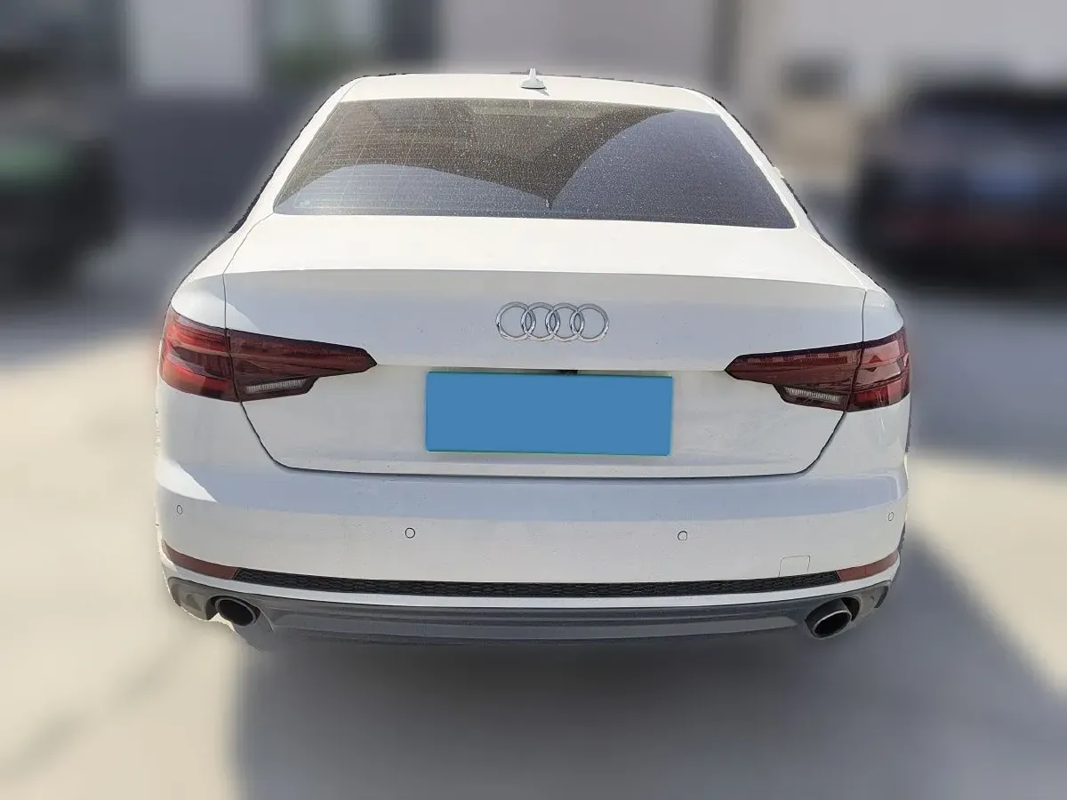 2018 Audi A4L 2.0T 190HP L4 7DCT,autocango,china used car exporter,china ev exporter,chinese used car exporter,chinese used ev exporter
