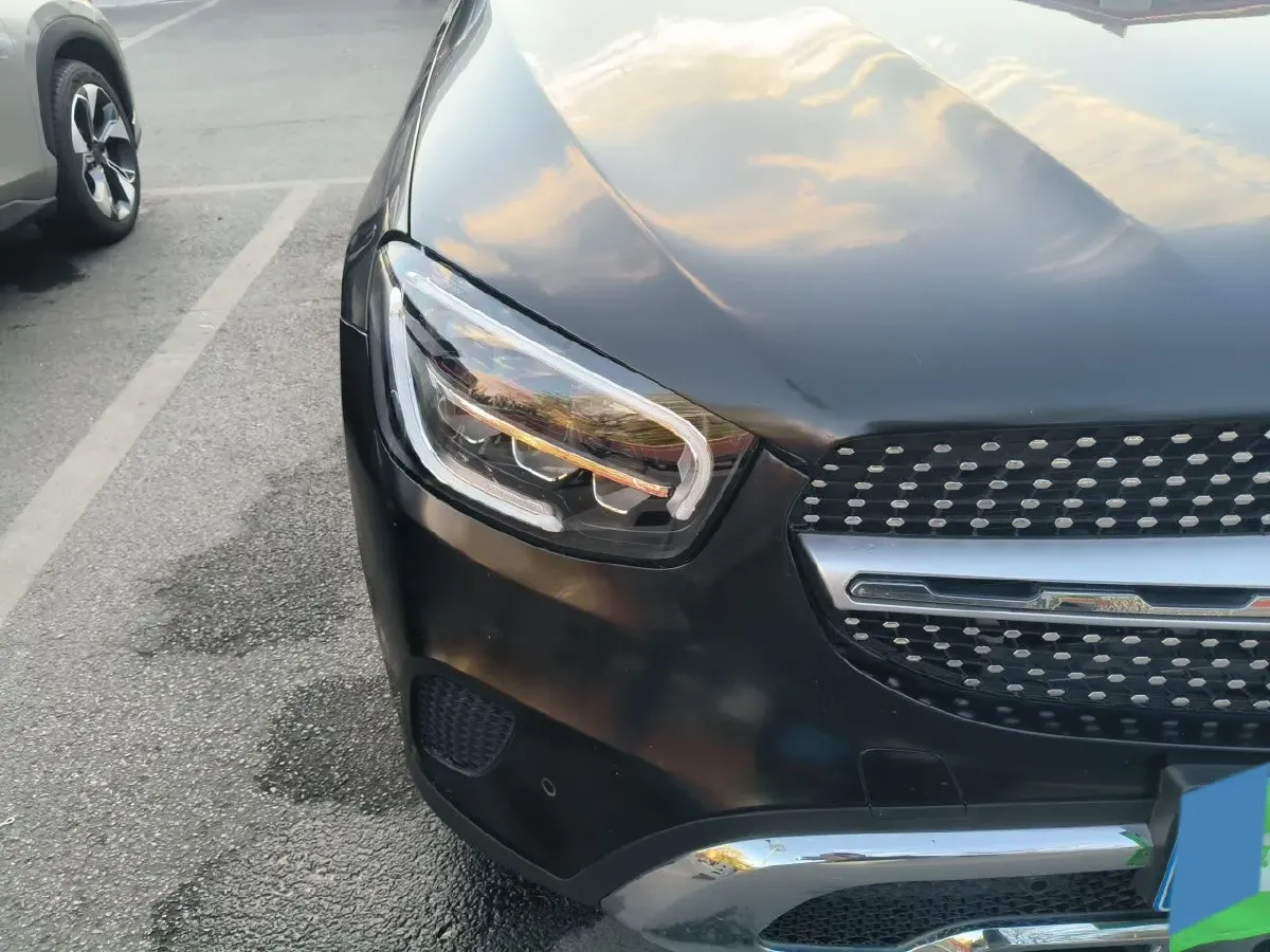 2021 Mercedes-Benz GLC Class 2.0T 197HP L4 9AT,autocango,china used car exporter,china ev exporter,chinese used car exporter,chinese used ev exporter