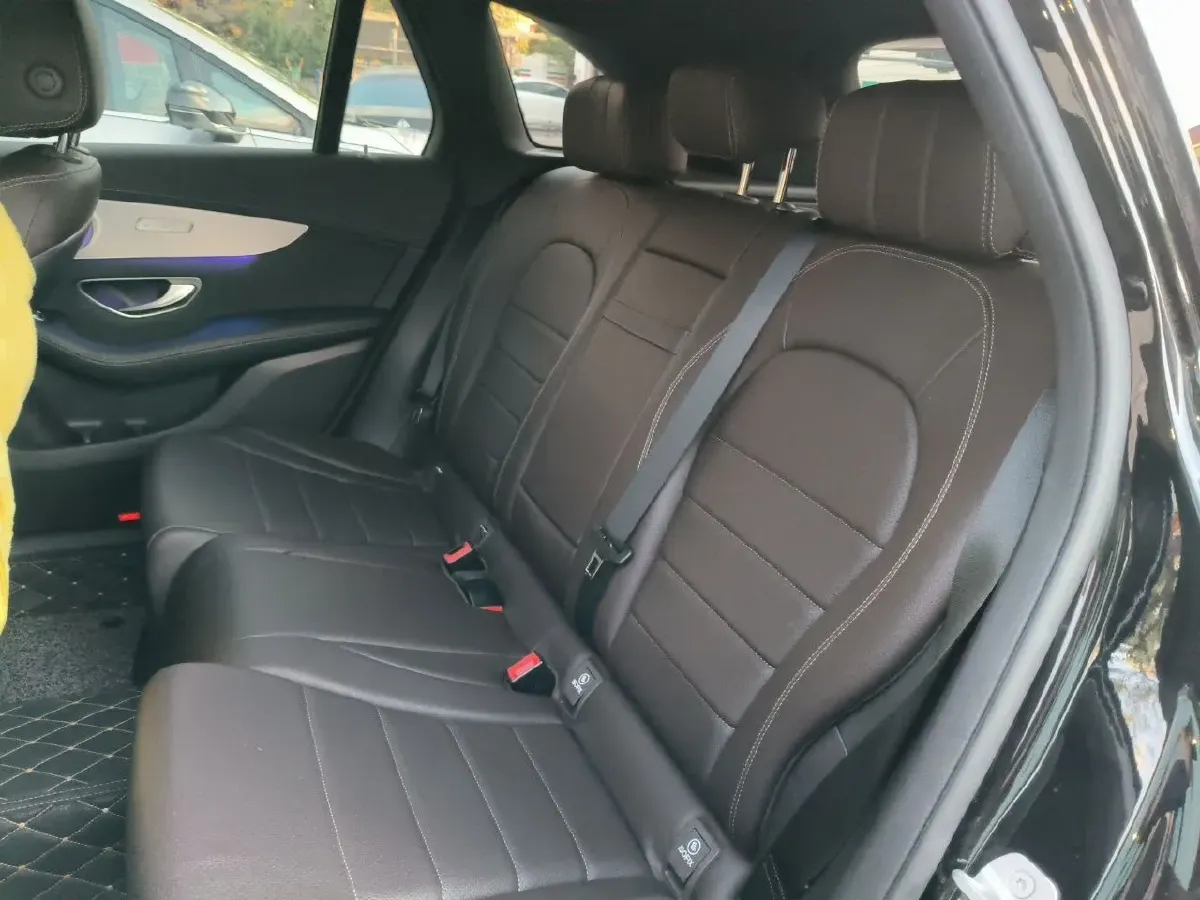 2021 Mercedes-Benz GLC Class 2.0T 197HP L4 9AT,autocango,china used car exporter,china ev exporter,chinese used car exporter,chinese used ev exporter