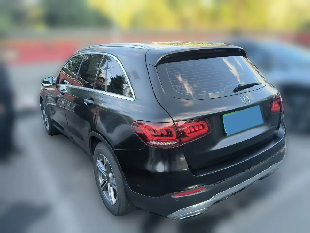 2021 Mercedes-Benz GLC Class 2.0T 197HP L4 9AT,autocango,china used car exporter,china ev exporter,chinese used car exporter,chinese used ev exporter