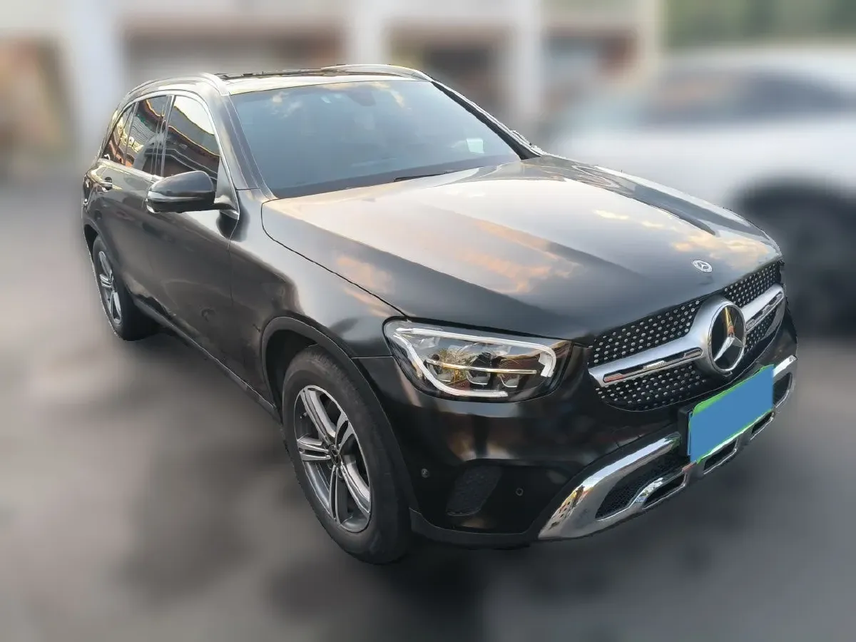 2021 Mercedes-Benz GLC Class 2.0T 197HP L4 9AT,autocango,china used car exporter,china ev exporter,chinese used car exporter,chinese used ev exporter