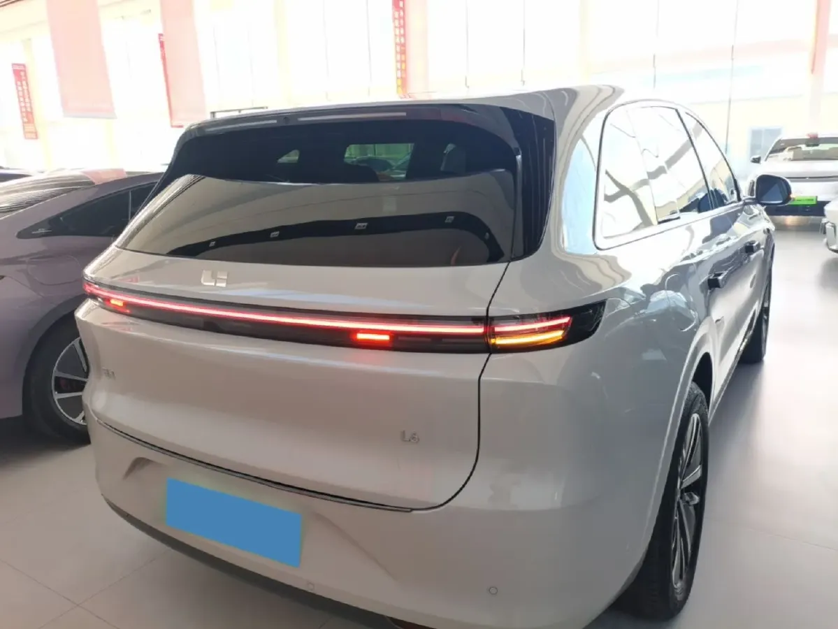 2024 Li L6 Range Extended 154HP L4 REEV 36.8KWH,autocango,china used car exporter,china ev exporter,chinese used car exporter,chinese used ev exporter
