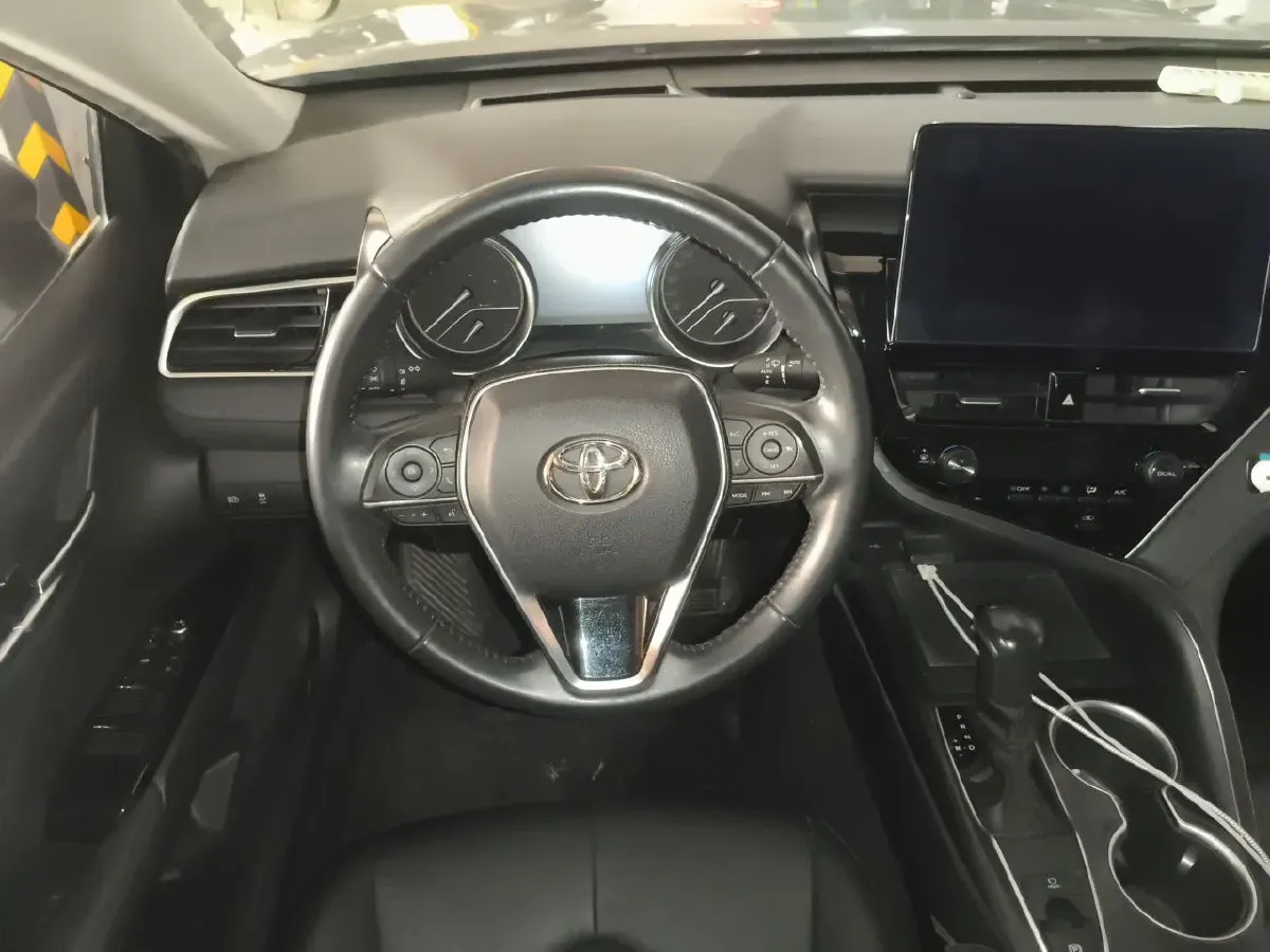2021 Toyota Camry 2.0L 178HP L4 CVT,autocango,china used car exporter,china ev exporter,chinese used car exporter,chinese used ev exporter