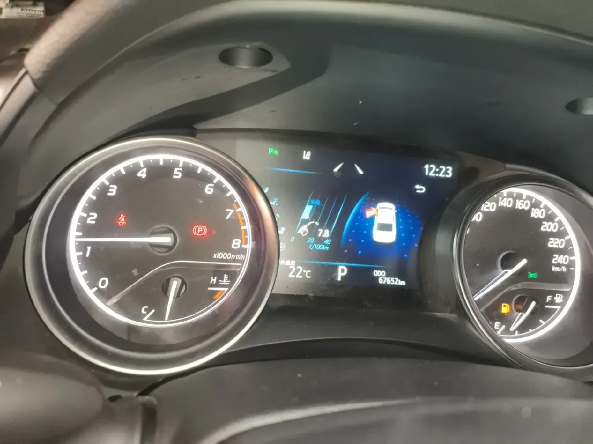 2021 Toyota Camry 2.0L 178HP L4 CVT,autocango,china used car exporter,china ev exporter,chinese used car exporter,chinese used ev exporter