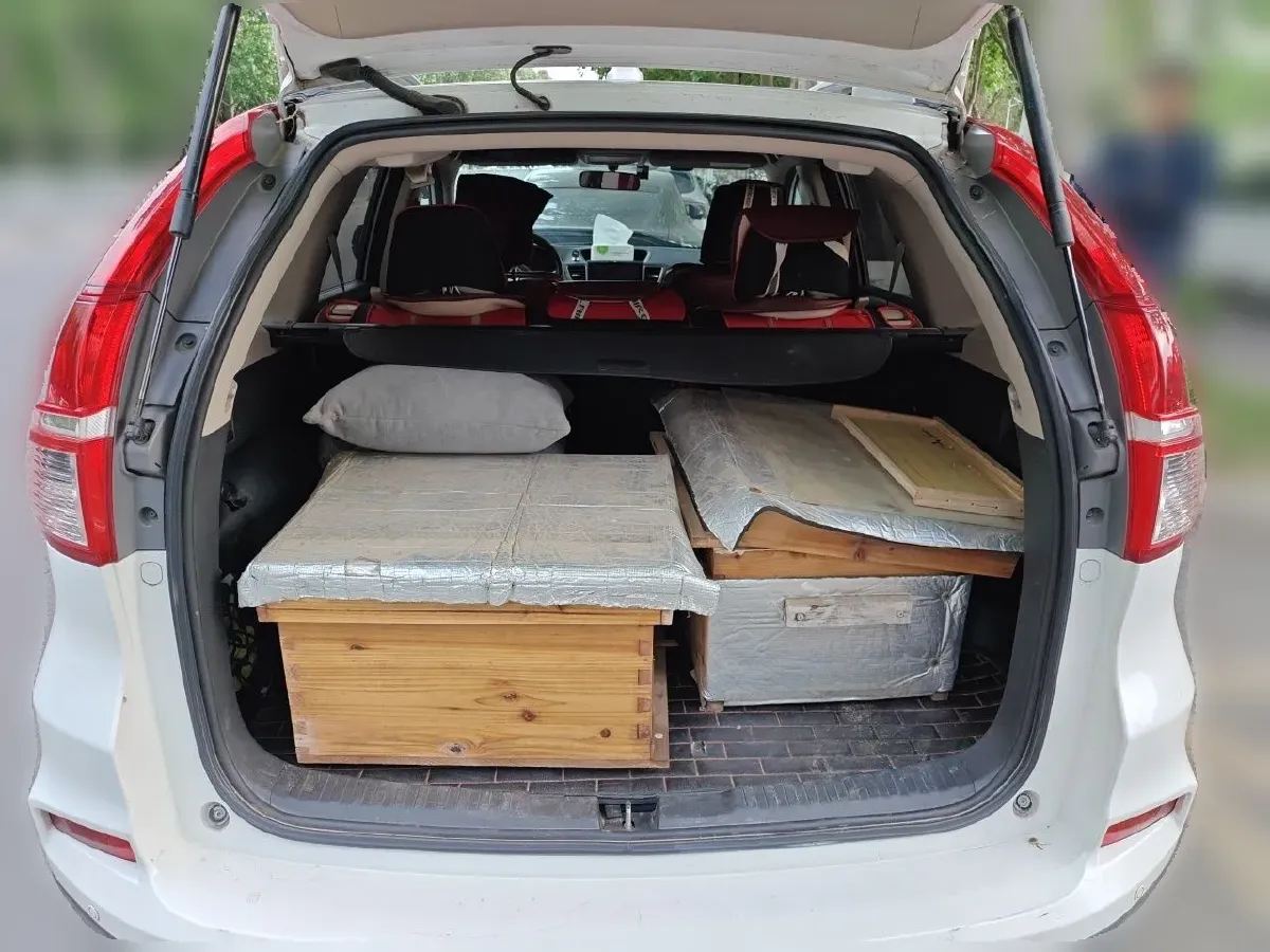 2015 Honda CR-V 2.0L 155HP L4 CVT,autocango,china used car exporter,china ev exporter,chinese used car exporter,chinese used ev exporter