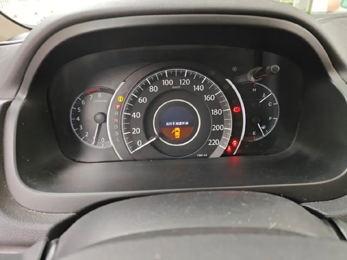 2015 Honda CR-V 2.0L 155HP L4 CVT,autocango,china used car exporter,china ev exporter,chinese used car exporter,chinese used ev exporter