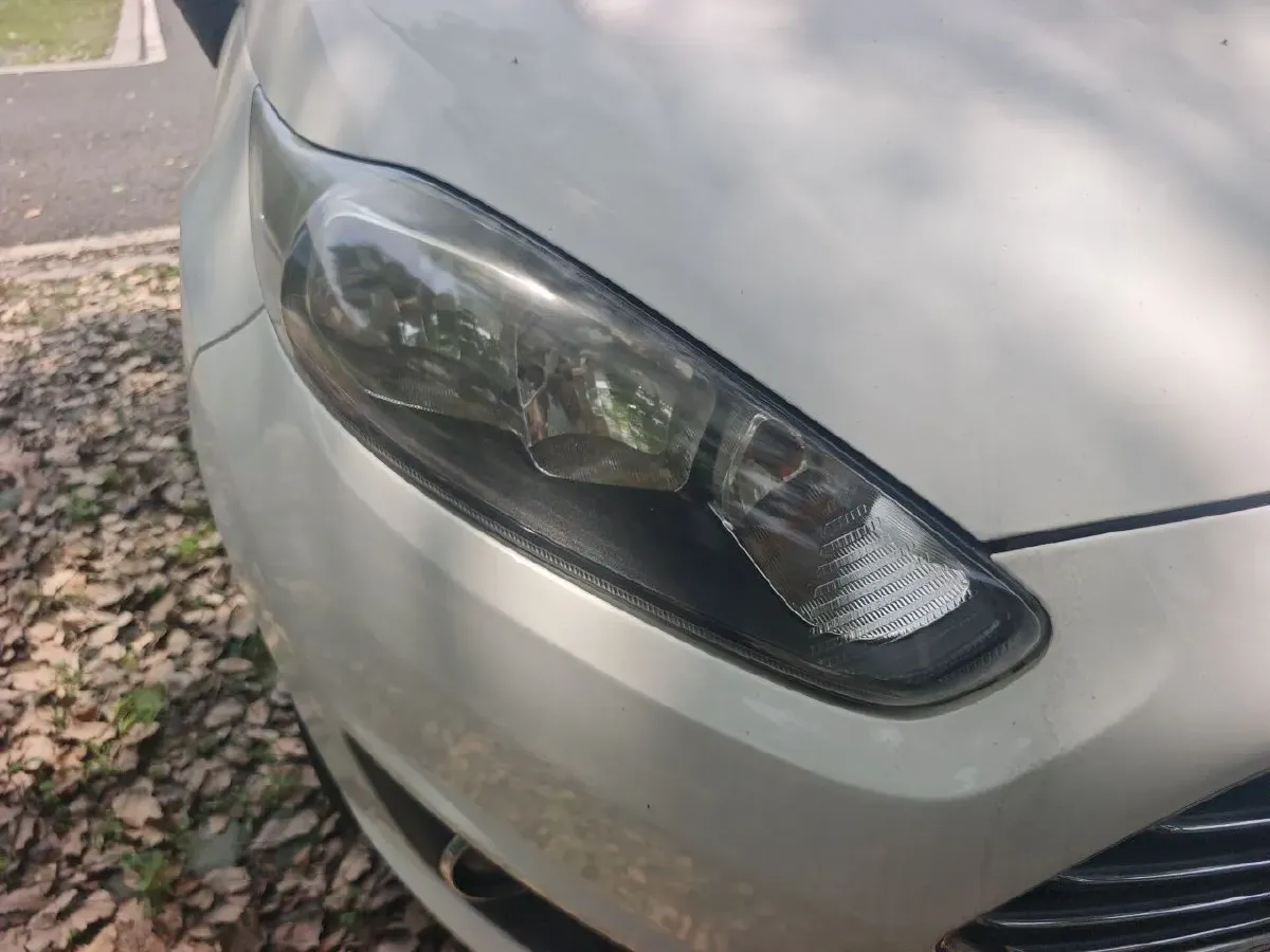 2013 Ford Fiesta 1.5L 110HP L4 6DCT,autocango,china used car exporter,china ev exporter,chinese used car exporter,chinese used ev exporter