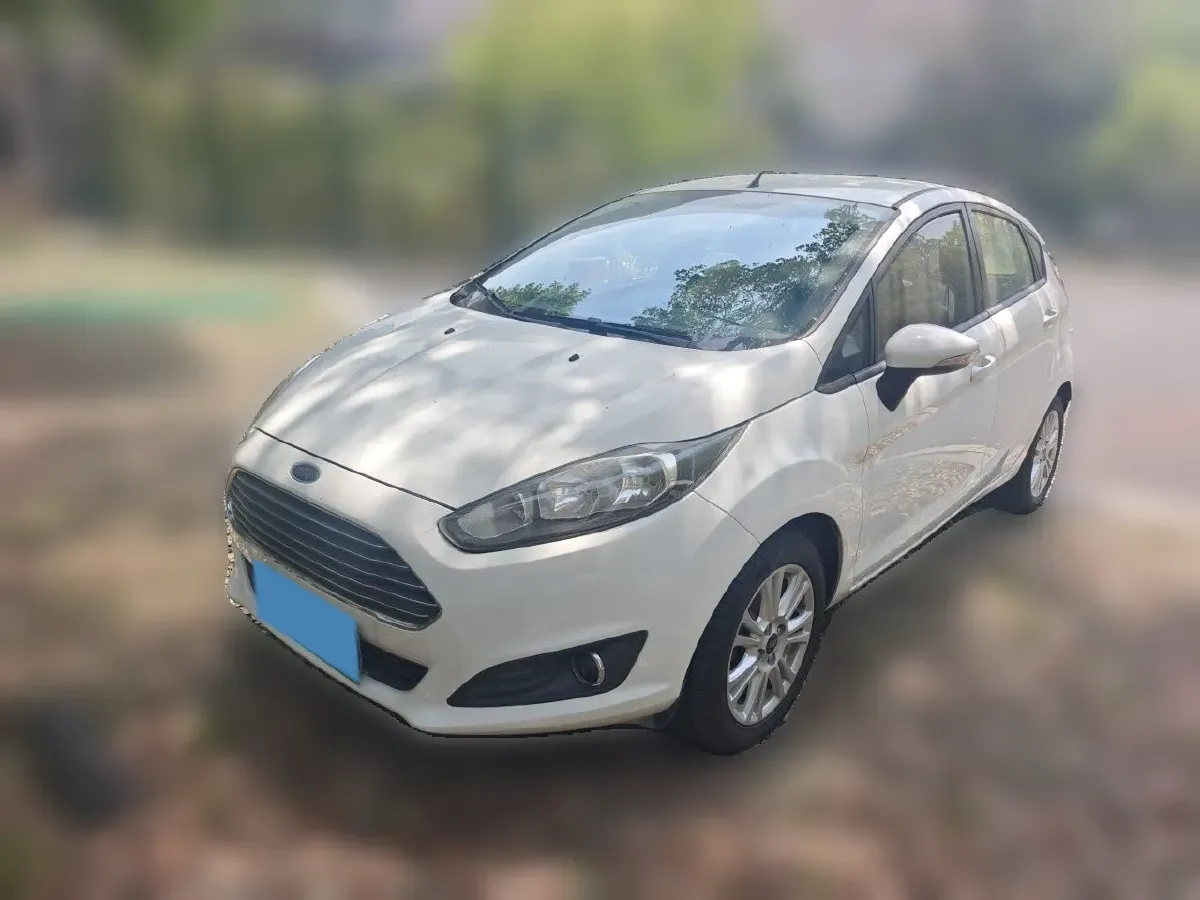 2013 Ford Fiesta 1.5L 110HP L4 6DCT,autocango,china used car exporter,china ev exporter,chinese used car exporter,chinese used ev exporter