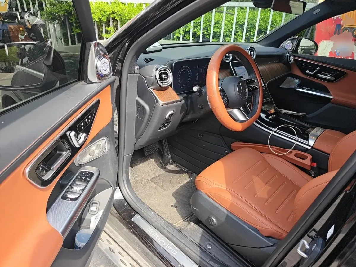 2025 Mercedes-Benz GLC Class 2.0T 258HP L4 9AT,autocango,china used car exporter,china ev exporter,chinese used car exporter,chinese used ev exporter