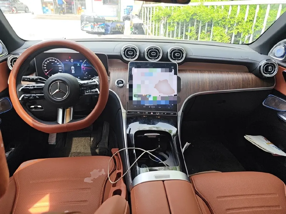 2025 Mercedes-Benz GLC Class 2.0T 258HP L4 9AT,autocango,china used car exporter,china ev exporter,chinese used car exporter,chinese used ev exporter