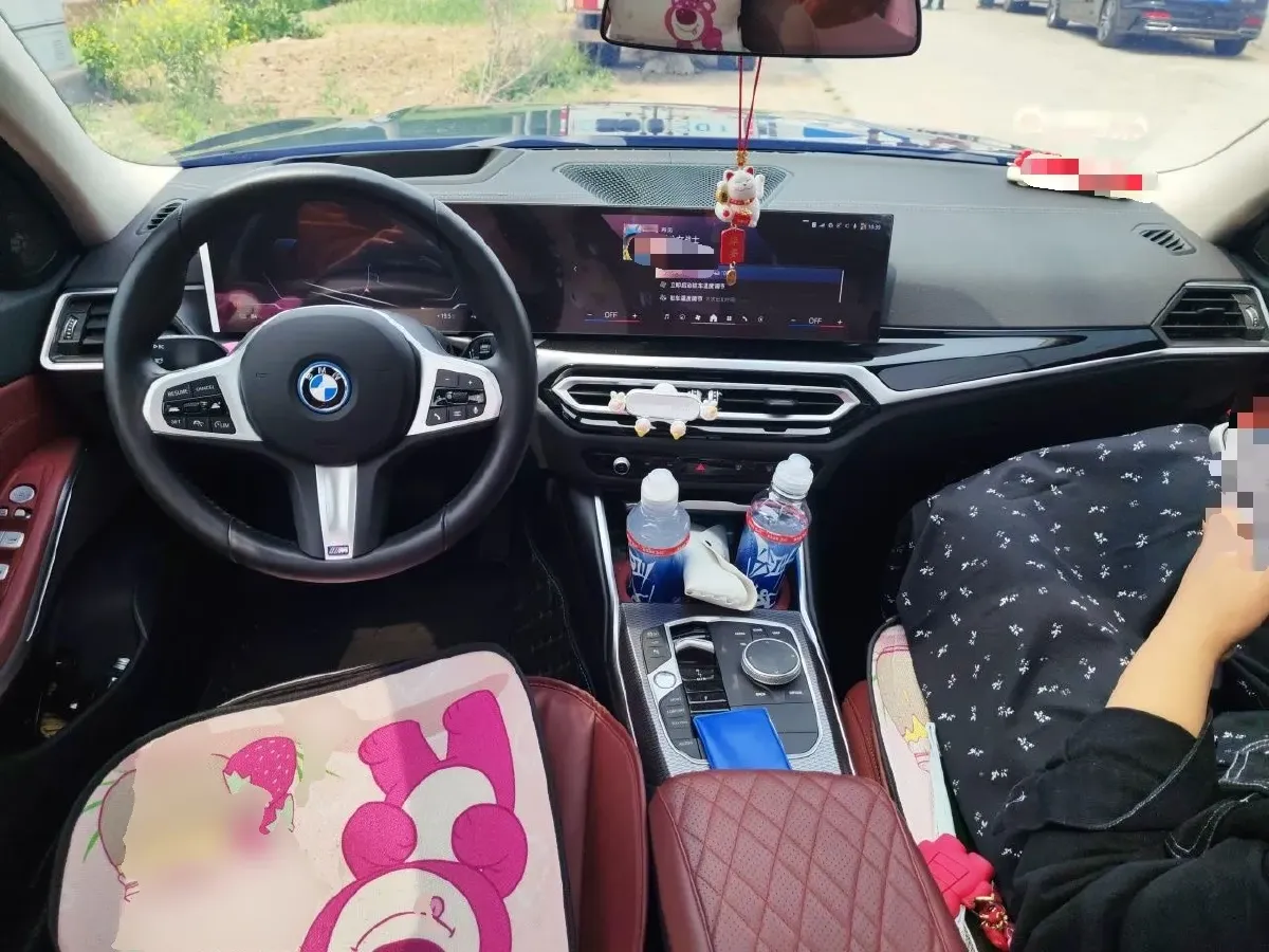 2024 BMW i3 BEV 79.05KWH,autocango,china used car exporter,china ev exporter,chinese used car exporter,chinese used ev exporter
