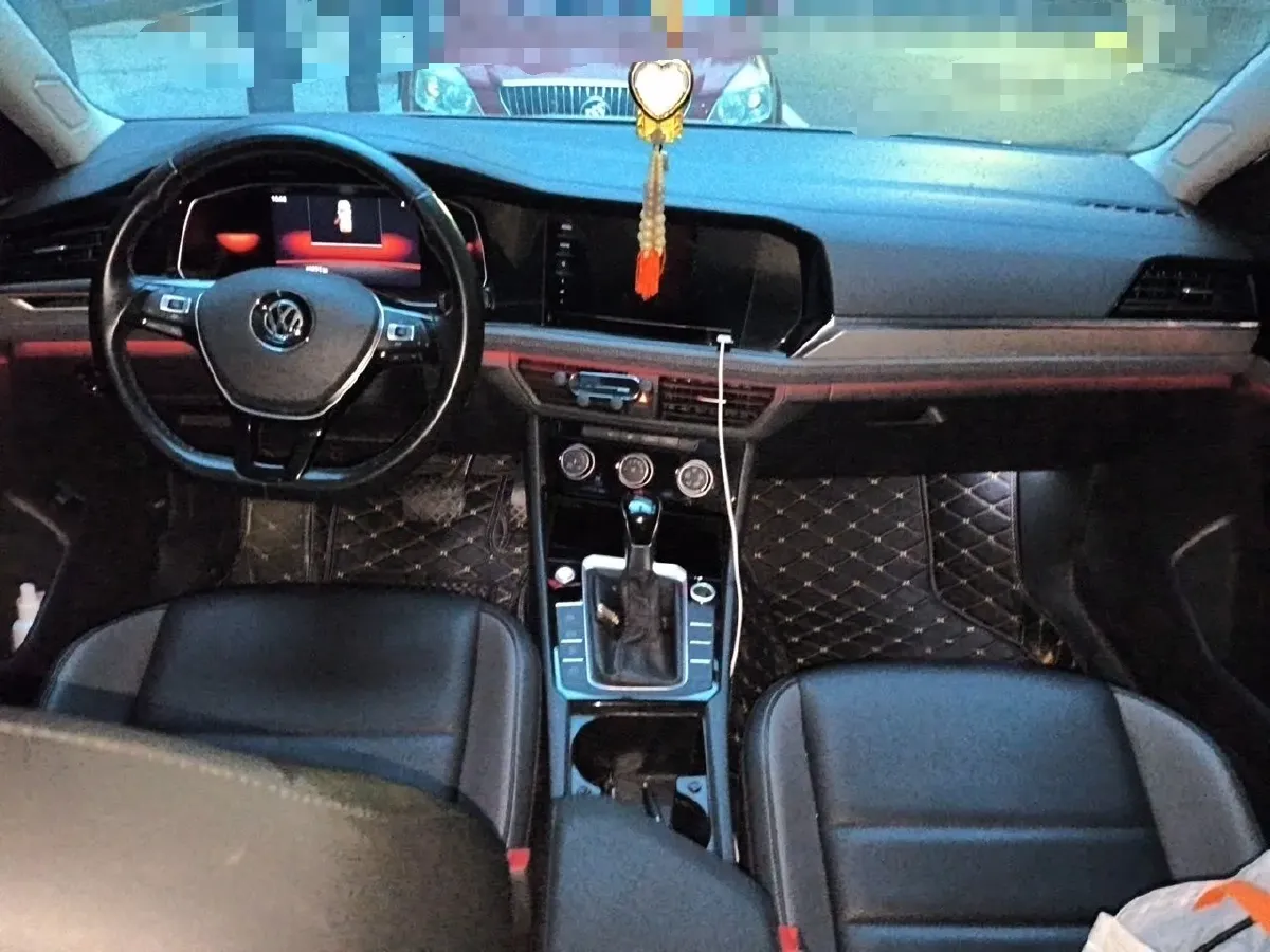 2021 Volkswagen T-Cross 1.4T 150HP L4 7DCT,autocango,china used car exporter,china ev exporter,chinese used car exporter,chinese used ev exporter