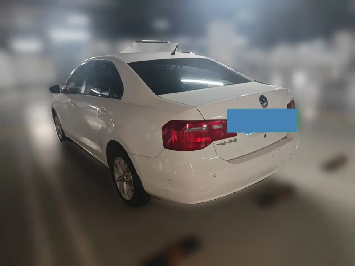 2015 Volkswagen Jetta 1.6L 110HP L4 5MT,autocango,china used car exporter,china ev exporter,chinese used car exporter,chinese used ev exporter