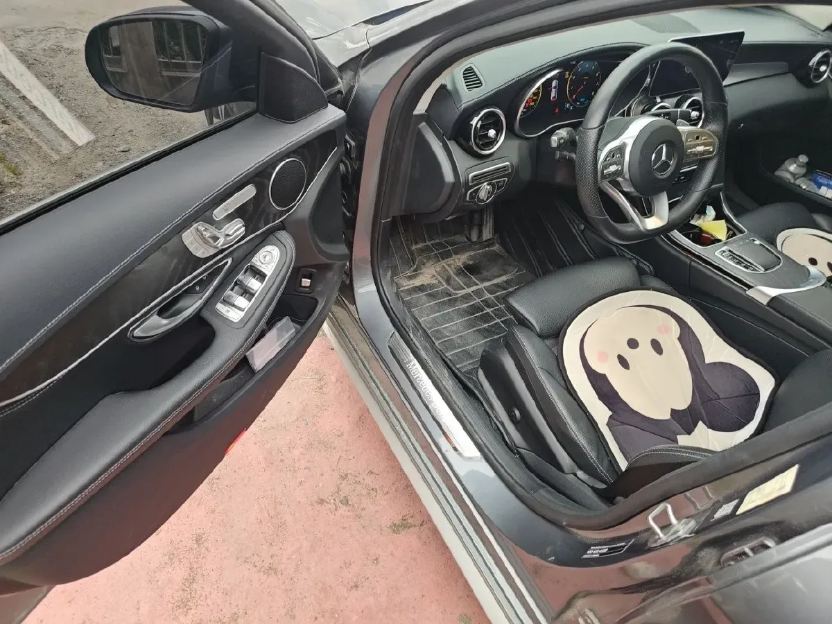 2020 Mercedes-Benz C Class 1.5T 184HP L4 9AT,autocango,china used car exporter,china ev exporter,chinese used car exporter,chinese used ev exporter