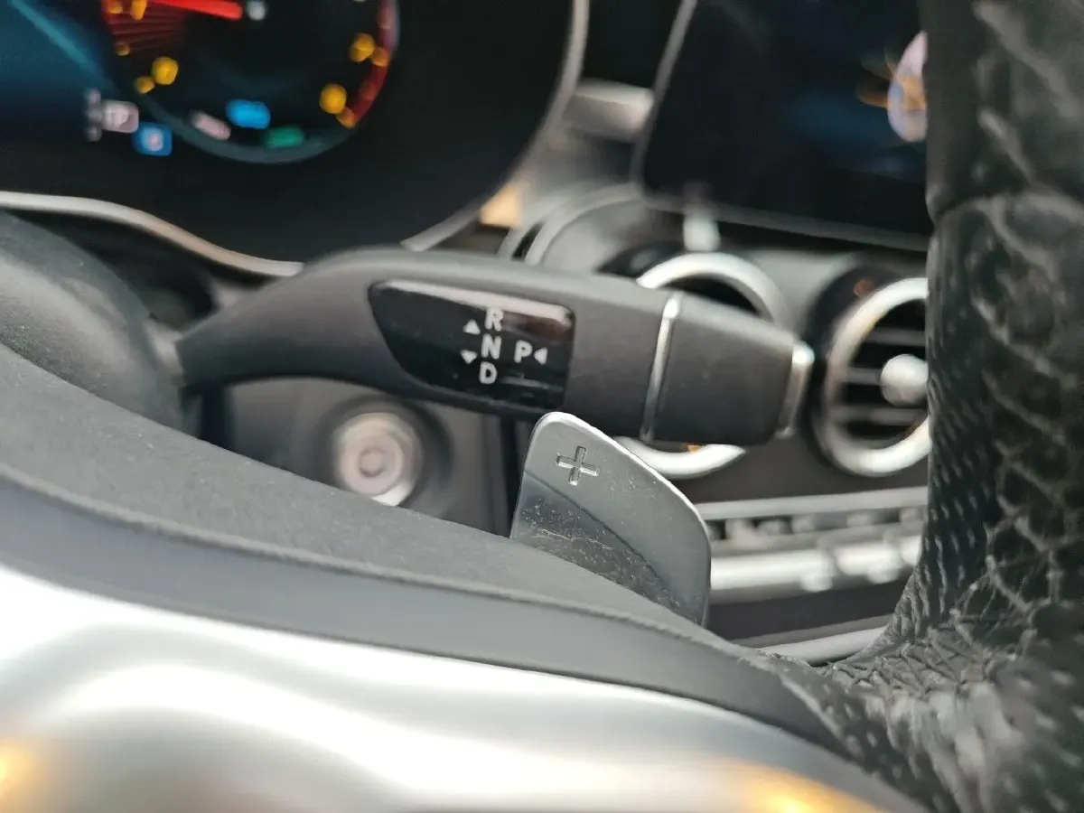 2020 Mercedes-Benz C Class 1.5T 184HP L4 9AT,autocango,china used car exporter,china ev exporter,chinese used car exporter,chinese used ev exporter