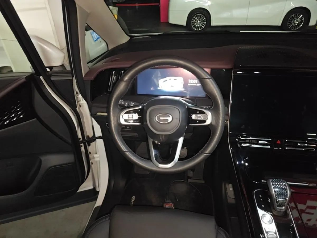 2024 GAC Trumpchi M8 2.0T 190HP L4 2DHT Hybrid,autocango,china used car exporter,china ev exporter,chinese used car exporter,chinese used ev exporter