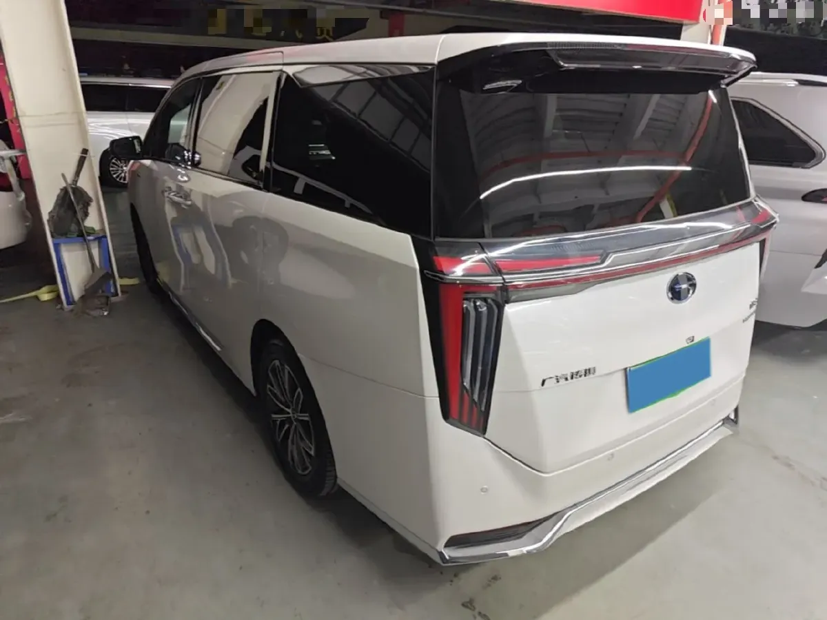 2024 GAC Trumpchi M8 2.0T 190HP L4 2DHT Hybrid,autocango,china used car exporter,china ev exporter,chinese used car exporter,chinese used ev exporter