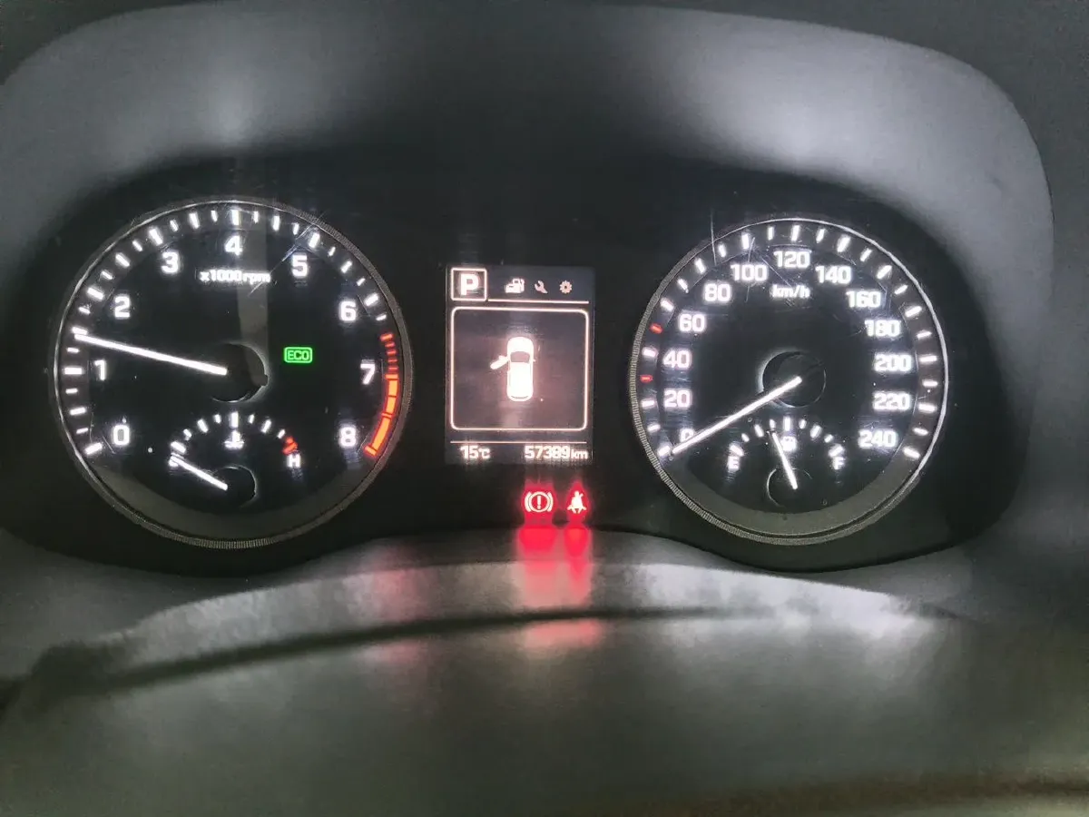 2015 Hyundai ix35 2.0L 160HP L4 6AT,autocango,china used car exporter,china ev exporter,chinese used car exporter,chinese used ev exporter