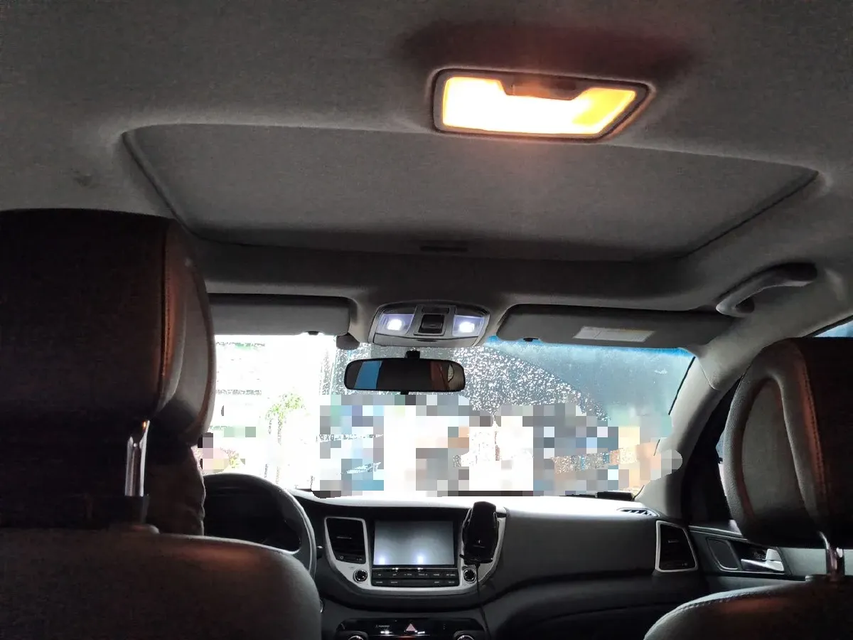 2015 Hyundai ix35 2.0L 160HP L4 6AT,autocango,china used car exporter,china ev exporter,chinese used car exporter,chinese used ev exporter